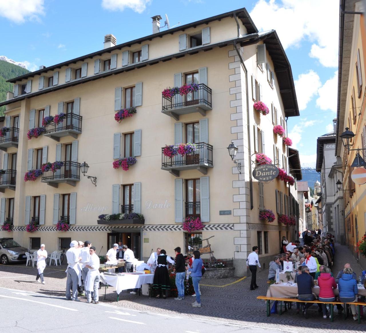 Meuble Albergo Dante Борміо Екстер'єр фото