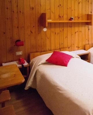 Meuble Albergo Dante Борміо Екстер'єр фото